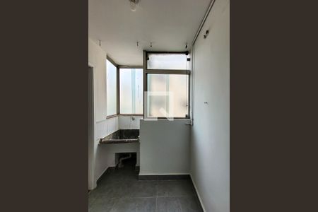 Apartamento à venda com 82m², 2 quartos e sem vaga Apartamento à venda com 82m², 2 quartos e sem vagaÁrea de Serviço