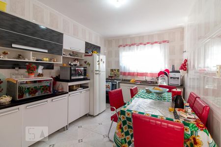 Casa à venda com 70m², 2 quartos e 2 vagasCozinha