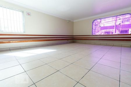 Apartamento para alugar com 62m², 2 quartos e 1 vaga Apartamento para alugar com 62m², 2 quartos e 1 vagaÁrea comum - Salão de festas