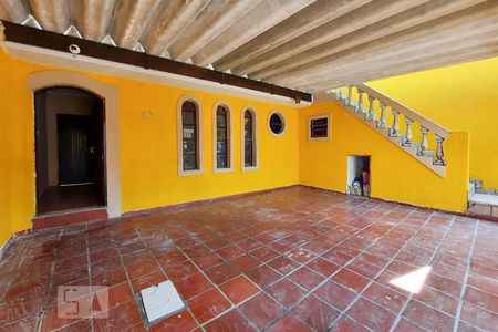 Casa à venda com 200m², 3 quartos e 2 vagasGaragem