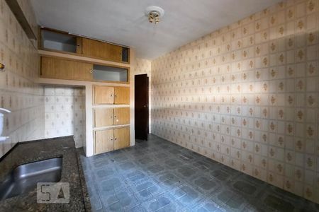 Casa à venda com 200m², 3 quartos e 2 vagasCozinha