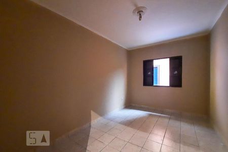 Casa à venda com 200m², 3 quartos e 2 vagasQuarto 2