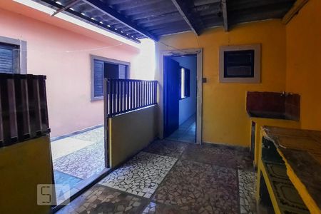 Casa à venda com 200m², 3 quartos e 2 vagasÁrea de Serviço