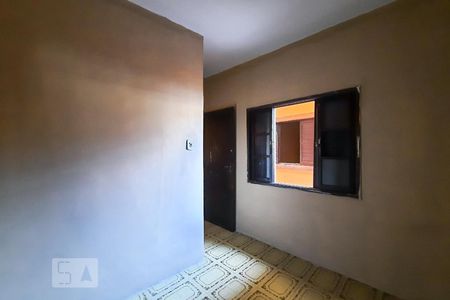 Casa à venda com 200m², 3 quartos e 2 vagasQuarto de Serviço 