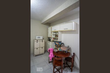 Casa à venda com 500m², 7 quartos e 8 vagas Casa à venda com 500m², 7 quartos e 8 vagasCozinha Casa Fundos