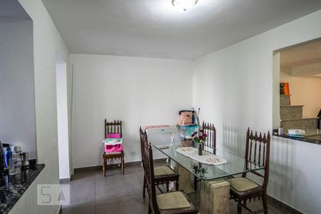 Casa à venda com 500m², 7 quartos e 8 vagas Casa à venda com 500m², 7 quartos e 8 vagasSala de Jantar