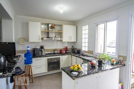 Casa à venda com 500m², 7 quartos e 8 vagas Casa à venda com 500m², 7 quartos e 8 vagasCozinha