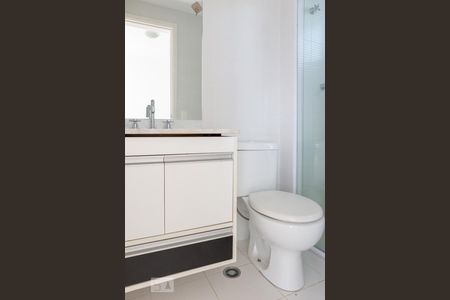 Apartamento para alugar com 70m², 1 quarto e 1 vaga Apartamento para alugar com 70m², 1 quarto e 1 vagaBanheiro da Suíte