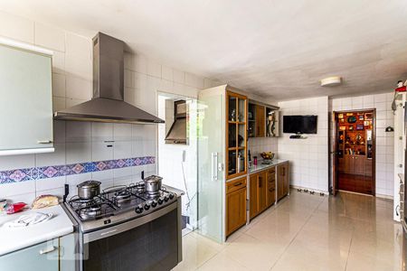 Apartamento à venda com 481m², 4 quartos e 3 vagas Apartamento à venda com 481m², 4 quartos e 3 vagasCozinha