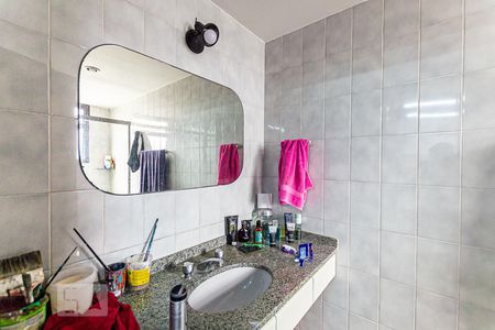 Apartamento à venda com 481m², 4 quartos e 3 vagas Apartamento à venda com 481m², 4 quartos e 3 vagasBanheiro da Suíte 4