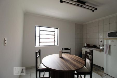Casa à venda com 300m², 3 quartos e 4 vagasÁrea de serviço