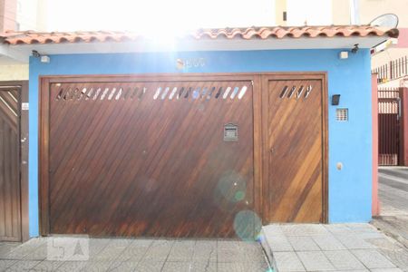 Casa à venda com 300m², 3 quartos e 4 vagasFachada