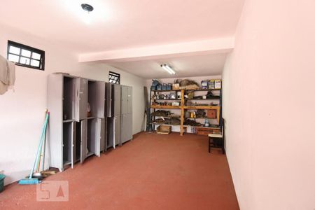 Casa à venda com 300m², 3 quartos e 4 vagasDepósito