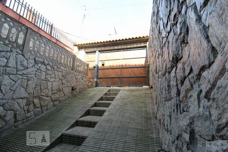 Casa à venda com 300m², 3 quartos e 4 vagasRampa garagem