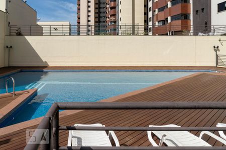 Apartamento à venda com 261m², 4 quartos e 3 vagasÁrea comum - Piscina