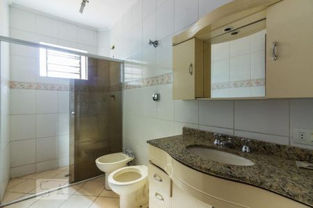Casa à venda com 350m², 3 quartos e 5 vagasBanheiro 2
