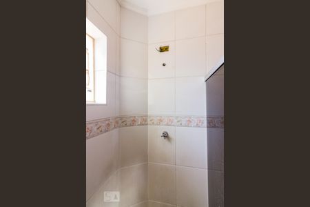 Casa à venda com 350m², 3 quartos e 5 vagasBanheiro 2