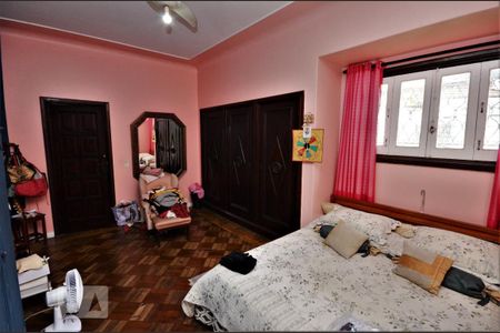 Casa à venda com 450m², 4 quartos e 1 vagaQuarto 4