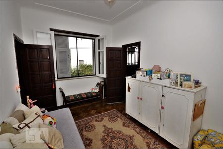 Casa à venda com 450m², 4 quartos e 1 vagaQuarto 2