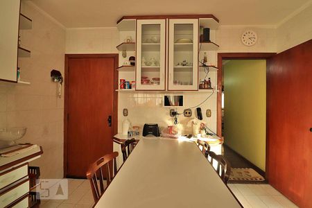 Apartamento à venda com 137m², 3 quartos e 2 vagasCozinha