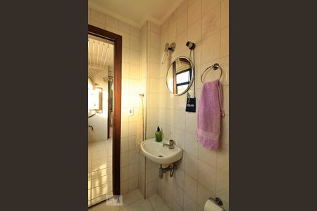 Apartamento à venda com 137m², 3 quartos e 2 vagasBanheiro de Serviço