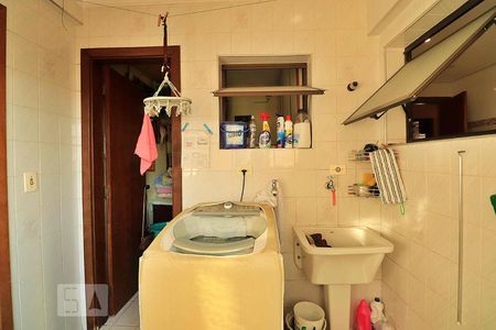 Apartamento à venda com 137m², 3 quartos e 2 vagasÁrea de Serviço