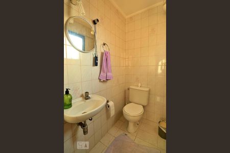 Apartamento à venda com 137m², 3 quartos e 2 vagasBanheiro de Serviço