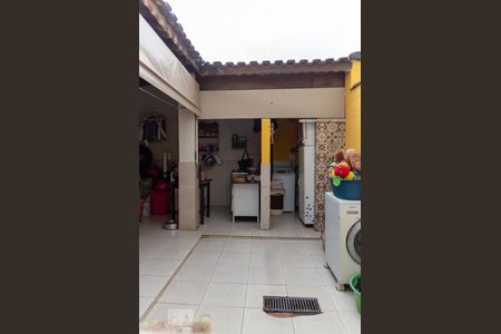 Casa à venda com 250m², 3 quartos e 2 vagas Casa à venda com 250m², 3 quartos e 2 vagasÁrea de Serviço