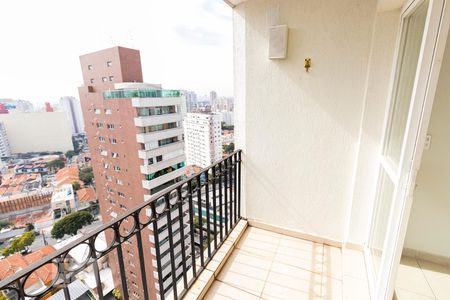 Apartamento à venda com 200m², 3 quartos e 2 vagasCobertura - Varanda 1