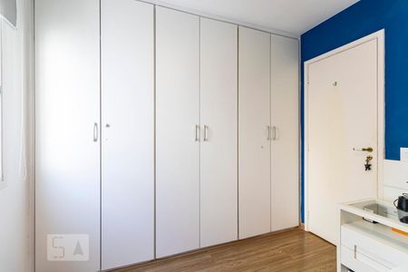 Apartamento à venda com 200m², 3 quartos e 2 vagasQuarto 2