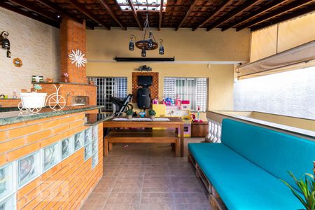 Casa à venda com 320m², 3 quartos e 8 vagasÁrea de Lazer