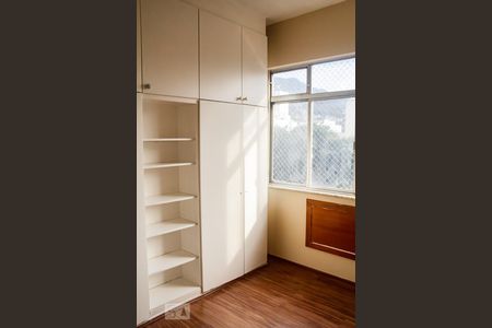 Apartamento à venda com 80m², 3 quartos e 1 vaga Apartamento à venda com 80m², 3 quartos e 1 vagaquarto 3 suíte