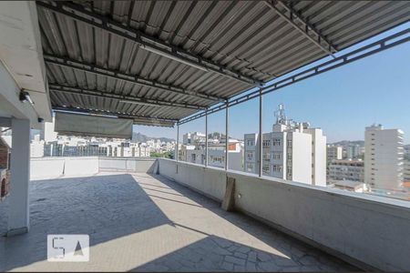 Apartamento à venda com 80m², 3 quartos e 1 vaga Apartamento à venda com 80m², 3 quartos e 1 vagaÁrea comum