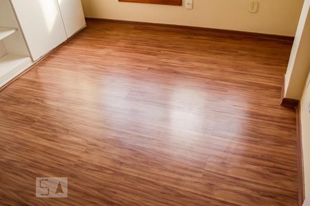 Apartamento à venda com 80m², 3 quartos e 1 vaga Apartamento à venda com 80m², 3 quartos e 1 vagaquarto 3 suíte