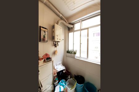 Apartamento à venda com 58m², 2 quartos e 1 vaga Apartamento à venda com 58m², 2 quartos e 1 vagaÁrea de Serviço