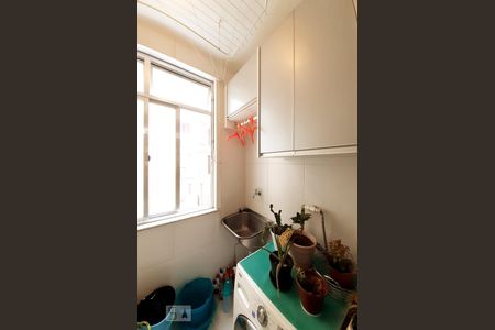 Apartamento à venda com 58m², 2 quartos e 1 vaga Apartamento à venda com 58m², 2 quartos e 1 vagaÁrea de Serviço