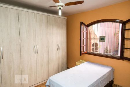 Casa à venda com 160m², 5 quartos e 3 vagasEdícula