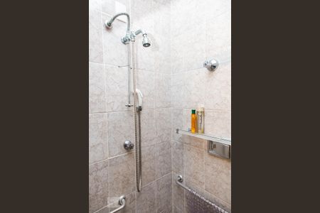 Casa à venda com 160m², 5 quartos e 3 vagasBanheiro 3