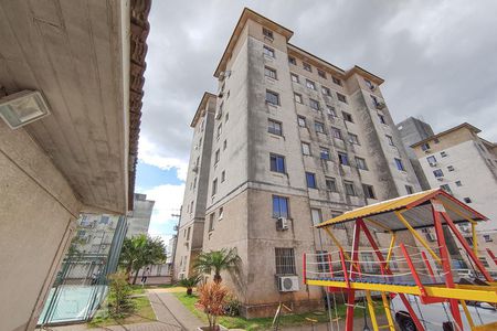 Apartamento à venda com 54m², 2 quartos e 1 vaga Apartamento à venda com 54m², 2 quartos e 1 vagaFachada do bloco