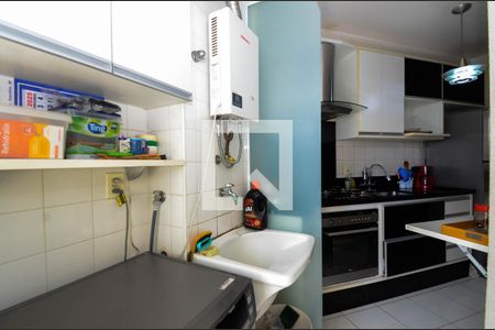 Apartamento à venda com 60m², 2 quartos e 1 vagaÁrea de Serviço