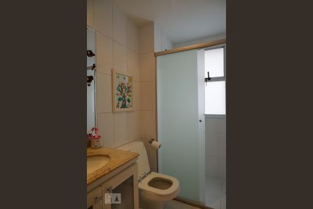 Apartamento à venda com 175m², 3 quartos e 2 vagas Apartamento à venda com 175m², 3 quartos e 2 vagasBanheiro 3