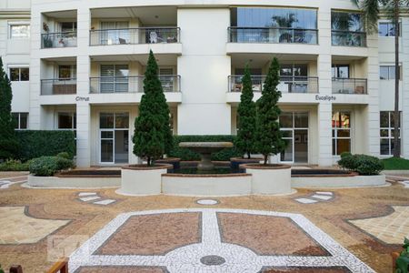 Apartamento à venda com 175m², 3 quartos e 2 vagas Apartamento à venda com 175m², 3 quartos e 2 vagasÁrea comum