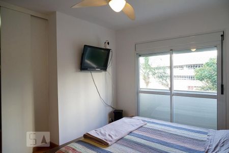 Apartamento à venda com 175m², 3 quartos e 2 vagas Apartamento à venda com 175m², 3 quartos e 2 vagasSuíte