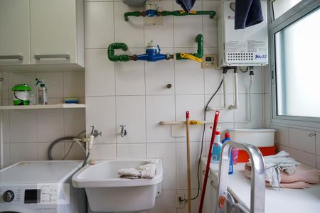 Apartamento à venda com 175m², 3 quartos e 2 vagas Apartamento à venda com 175m², 3 quartos e 2 vagasÁrea de Serviço