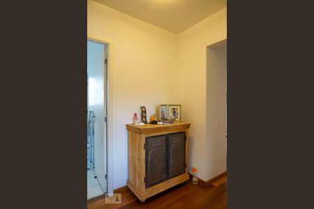 Apartamento à venda com 175m², 3 quartos e 2 vagas Apartamento à venda com 175m², 3 quartos e 2 vagasCorredor