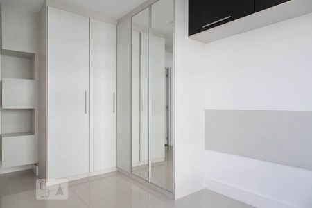 Apartamento à venda com 74m², 2 quartos e 2 vagasSuíte