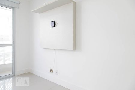 Apartamento à venda com 74m², 2 quartos e 2 vagasSuíte