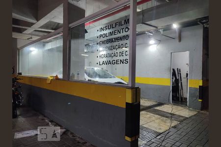 Apartamento à venda com 74m², 2 quartos e 2 vagasÁrea comum - lava rápido 