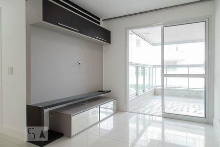 Sala de apartamento à venda com 2 quartos, 74m² em Recreio dos Bandeirantes, Rio de Janeiro
