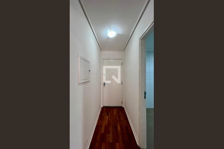 Entrada de apartamento à venda com 3 quartos, 94m² em Pinheiros, São Paulo